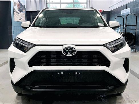 Used 2024 Toyota RAV4 XLE w/ Convenience Package AWD/4WD image 2