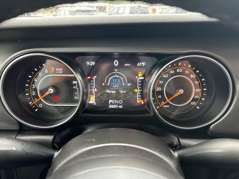 Used 2022 Jeep Gladiator Sport AWD/4WD image 25
