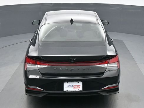 Used 2023 Hyundai Elantra SEL w/ Cargo Package image 20