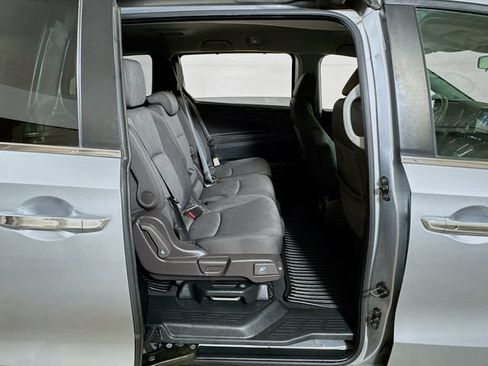 Used 2021 Honda Odyssey EX image 25