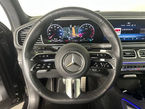 Certified 2025 Mercedes-Benz GLS 450 4MATIC image 26