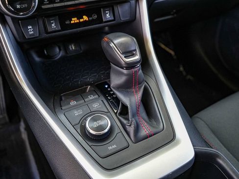 Used 2023 Toyota RAV4 SE w/ Weather & Moonroof Package AWD/4WD image 19