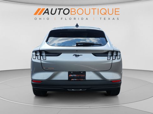 Used 2021 Ford Mustang Mach-E Select w/ Comfort/Appearance Package RWD image 4