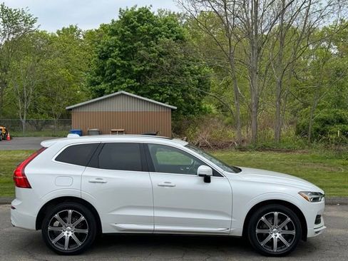 Used 2021 Volvo XC60 T5 Inscription AWD/4WD image 4