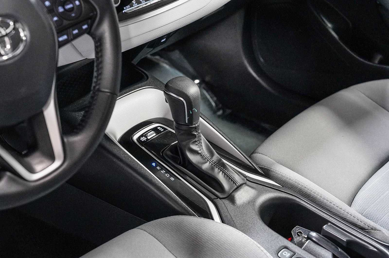 Certified 2026 Toyota Corolla SE FWD image 24