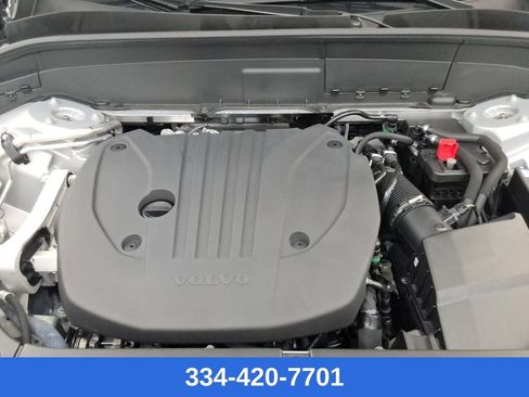 Certified 2025 Volvo XC90 B5 Plus image 35