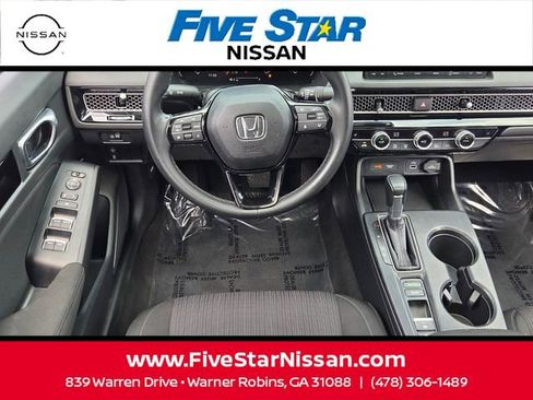 Used 2023 Honda Civic EX image 13
