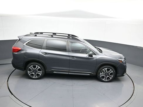 Used 2023 Subaru Ascent Limited image 39