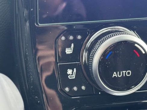 New 2026 Toyota Highlander Platinum image 22