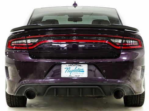 Used 2022 Dodge Charger R/T w/ Plus Group image 7