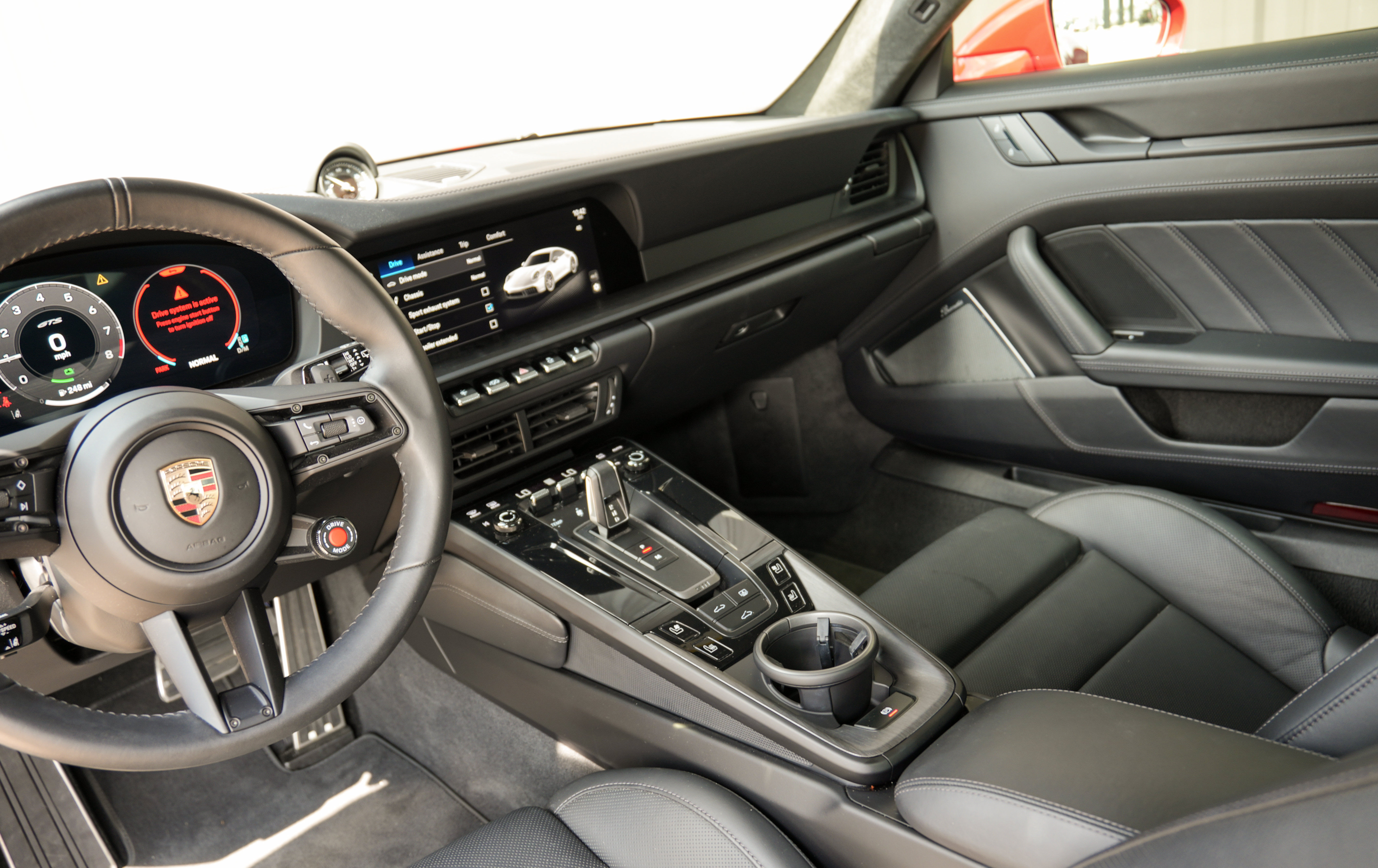 Certified 2025 Porsche 911 Carrera 4 GTS AWD/4WD image 12