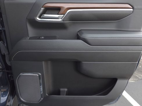 Used 2023 GMC Sierra 1500 Denali w/ Denali Reserve Package image 43