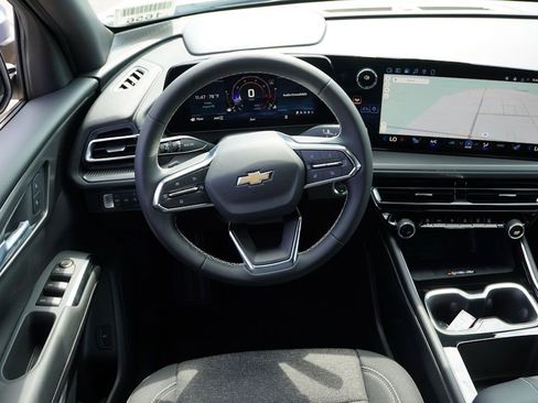 New 2026 Chevrolet Traverse LT w/ Driver Confidence Package image 13