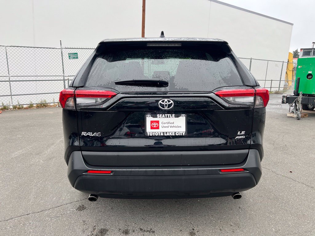 Certified 2025 Toyota RAV4 LE AWD/4WD image 4