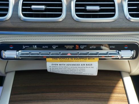 New 2026 Mercedes-Benz GLS 450 4MATIC image 24