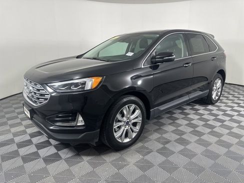Used 2022 Ford Edge Titanium w/ Equipment Group 301A image 7