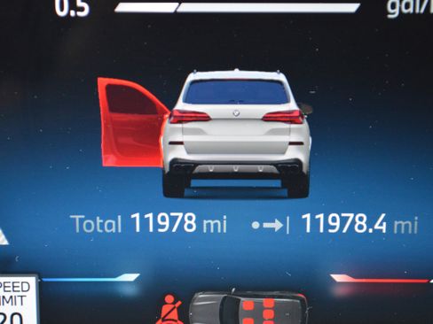 Certified 2026 BMW X5 M60i image 17