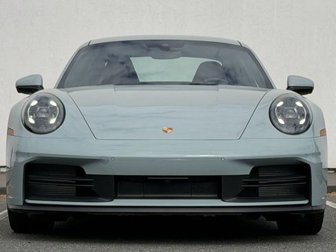 Used 2025 Porsche 911 Carrera RWD image 2