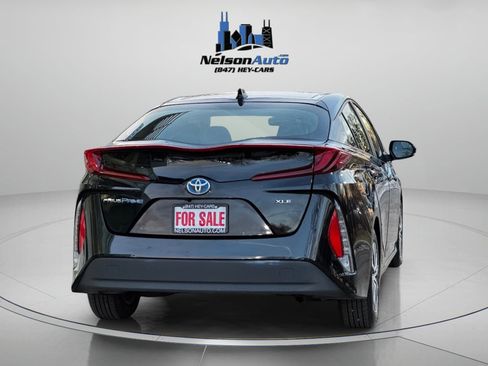 Used 2021 Toyota Prius Prime XLE image 5
