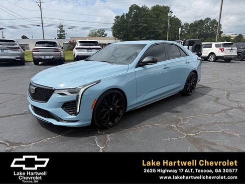 Used 2025 Cadillac CT4 V w/ LPO, ONYX Package RWD image 1