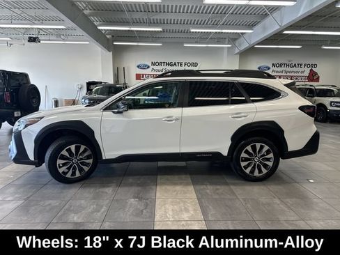 Used 2025 Subaru Outback Limited AWD/4WD image 16