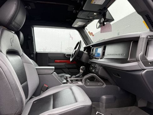 Used 2023 Ford Bronco Big Bend image 11