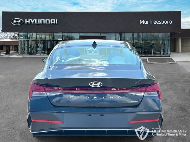 New 2026 Hyundai Elantra Limited FWD image 6