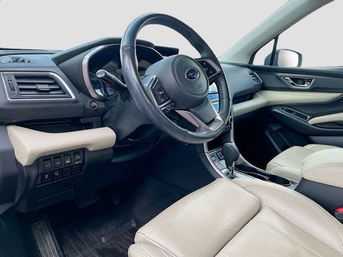Used 2022 Subaru Ascent Limited w/ Technology Package AWD/4WD image 9
