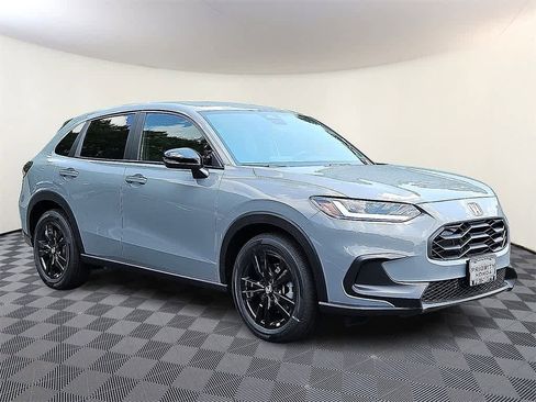 New 2026 Honda HR-V Sport image 2