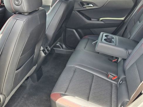 Used 2025 Chevrolet Equinox RS w/ Safety and Technology Package image 12