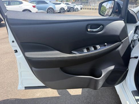 Used 2024 Nissan Leaf SV Plus FWD image 9