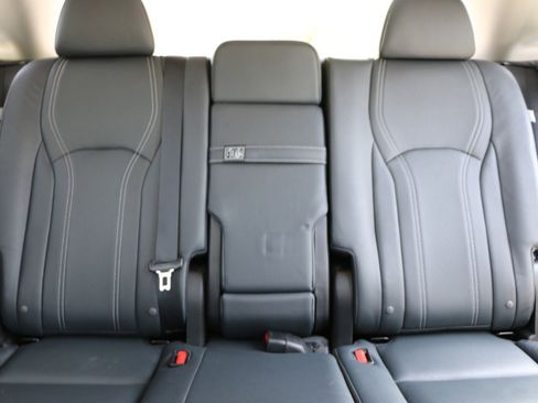 Used 2019 Lexus RX 350 AWD w/ Navigation Package image 32