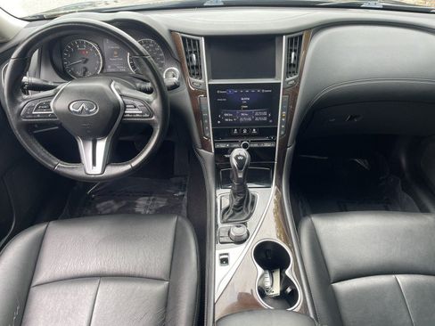 Used 2019 INFINITI Q50 Luxe RWD image 12
