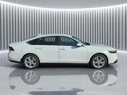 Certified 2025 Honda Accord LX image 2