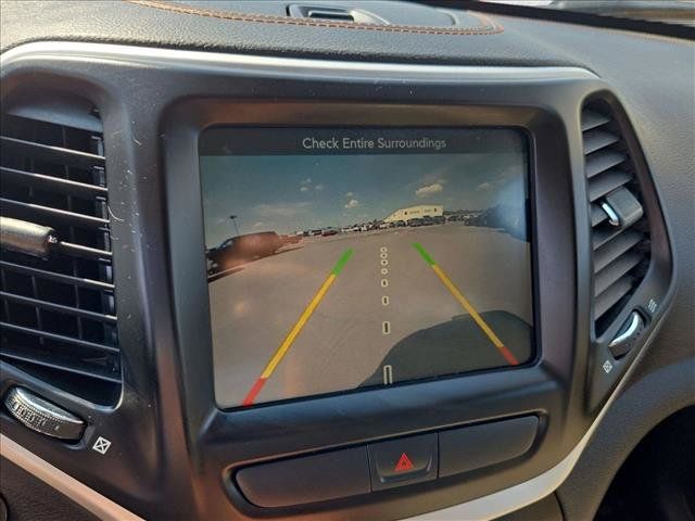 Used 2016 Jeep Cherokee Limited FWD image 15