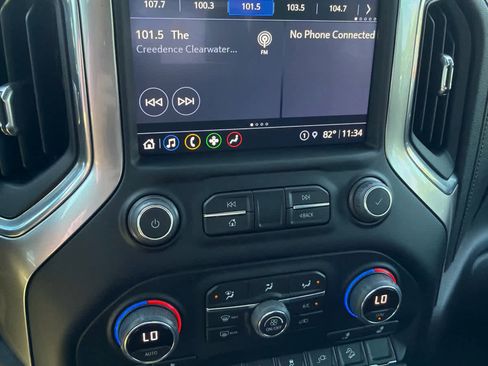 Used 2022 Chevrolet Silverado 2500 LTZ image 15