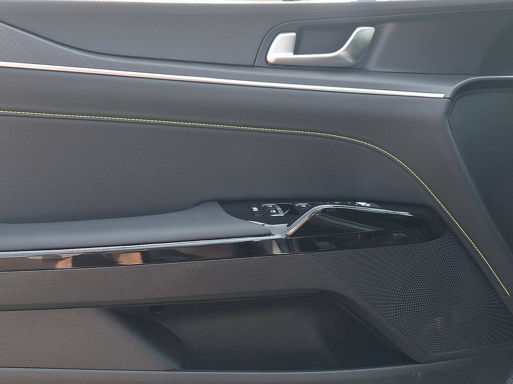 New 2026 Kia K5 GT FWD image 10