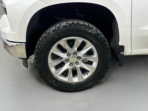 Used 2023 Chevrolet Silverado 1500 LTZ image 8