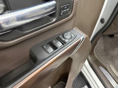 Used 2023 GMC Sierra 3500 SLT AWD/4WD image 14