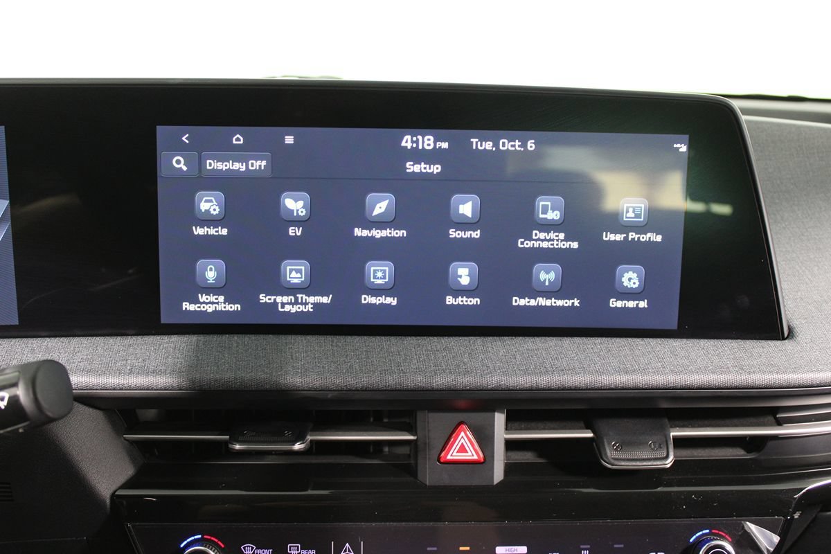 Used 2023 Kia EV6 Wind RWD image 11