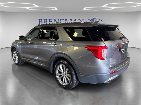Certified 2022 Ford Explorer Limited RWD image 8