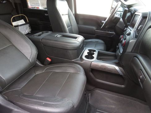 Used 2020 Chevrolet Silverado 2500 LTZ w/ LTZ Premium Package AWD/4WD image 17