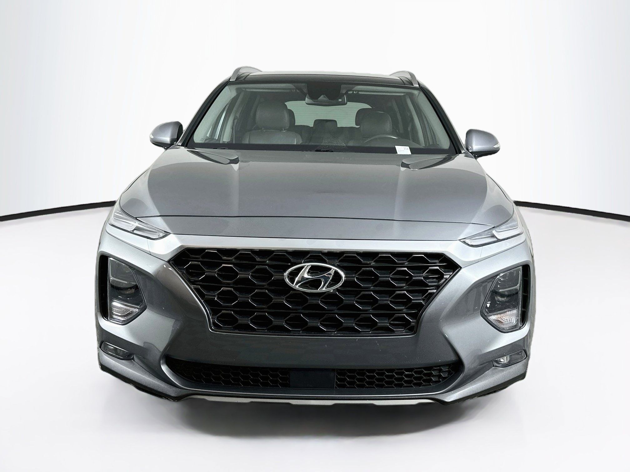 Used 2019 Hyundai Santa Fe Limited w/ Cargo Package FWD image 2