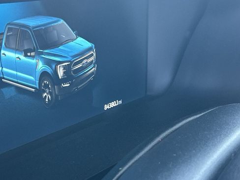 Used 2022 Ford F150 Platinum w/ Equipment Group 701A High AWD/4WD image 15