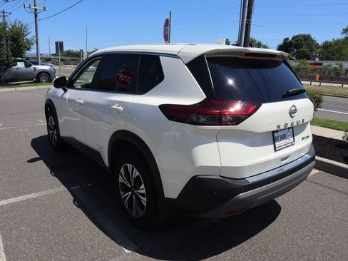 Certified 2023 Nissan Rogue SV AWD/4WD image 8