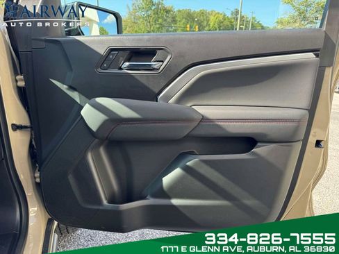 Used 2023 Chevrolet Colorado Z71 image 27