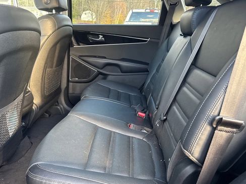 Used 2020 Kia Sorento SX image 14
