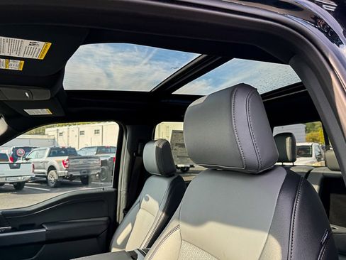 New 2025 Ford F150 Lightning Lariat image 25