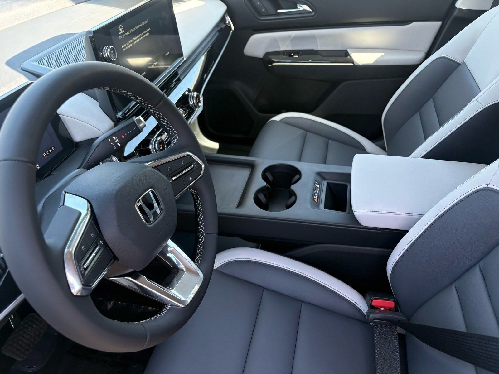 New 2026 Honda Prologue Touring image 13