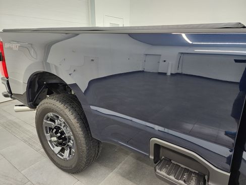 Used 2023 Ford F250 Lariat w/ Sport Appearance Package image 27